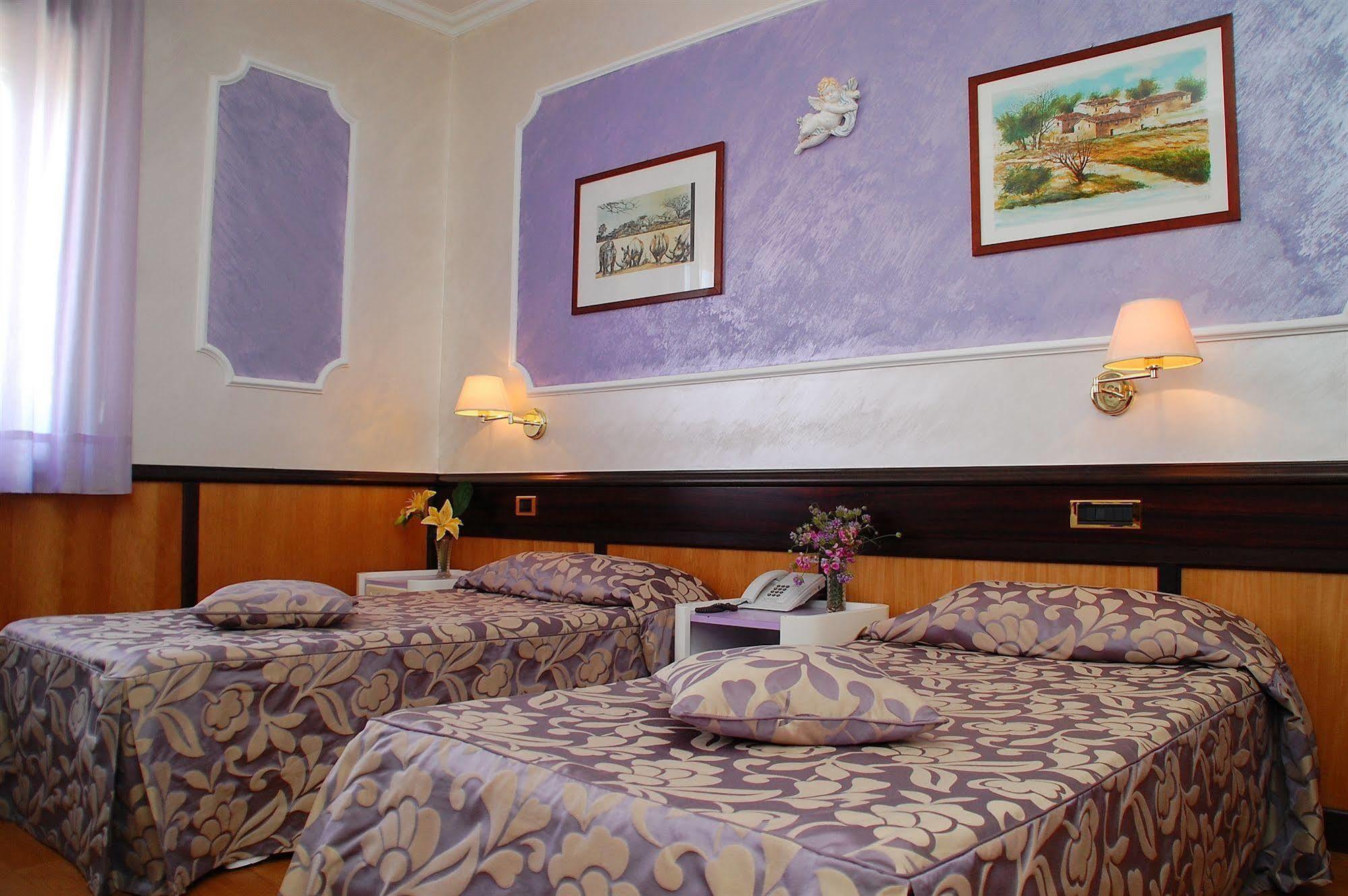 Benny Hotel Catanzaro Exterior photo